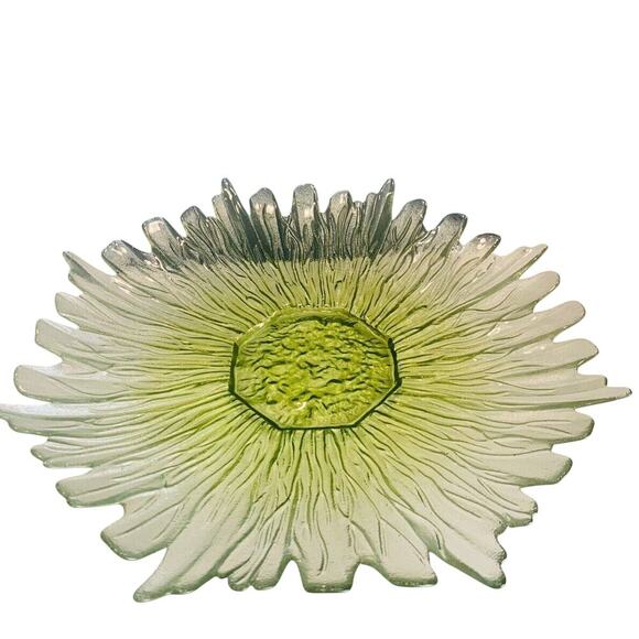 17” Green Sunflower Platter Hand Blown Art Glass Large Serving Tray Heavy Flower - Picture 4 of 12